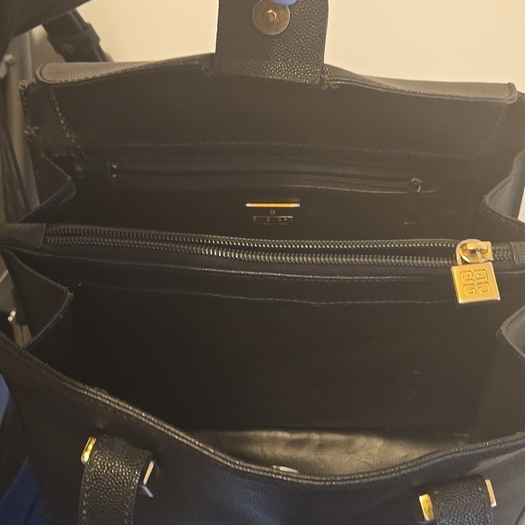 Auth 00's Givenchy Bag - Picture 5 of 5